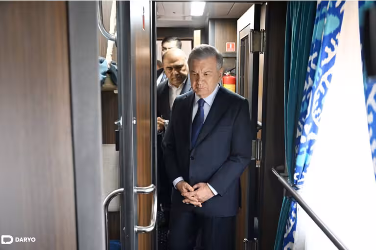 President Mirziyoyev inspects Urgench-Khiva railway as Uzbekistan expands rail and freight projects 