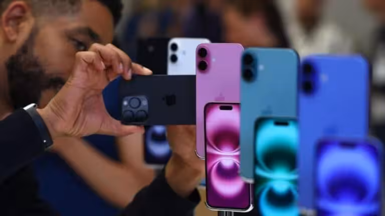 Xitoy AQSH uchun iPhone ishlab chiqarishni to‘xtatadi 
