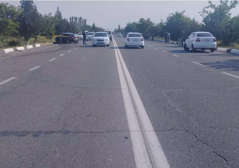 Farg‘onada Nexia-3 urib yuborgan Tico haydovchisi halok bo‘ldi 
