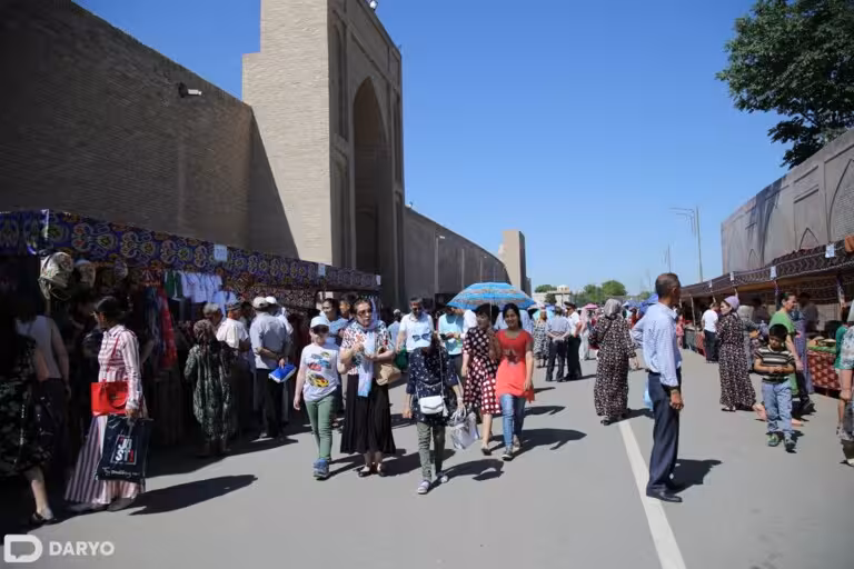 Uzbekistan hits historic milestone with over 1mn foreign tourists in April 2025 