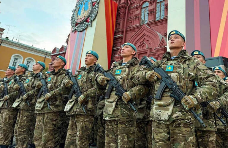 Ukraina Moskvadagi paradda xorijiy harbiylar ishtirok etishini qoraladi