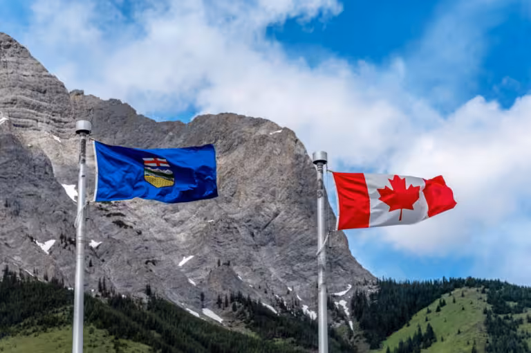 Alberta Kanadadan ajralib chiqish imkoniyatini jiddiy ko‘rib chiqmoqda 