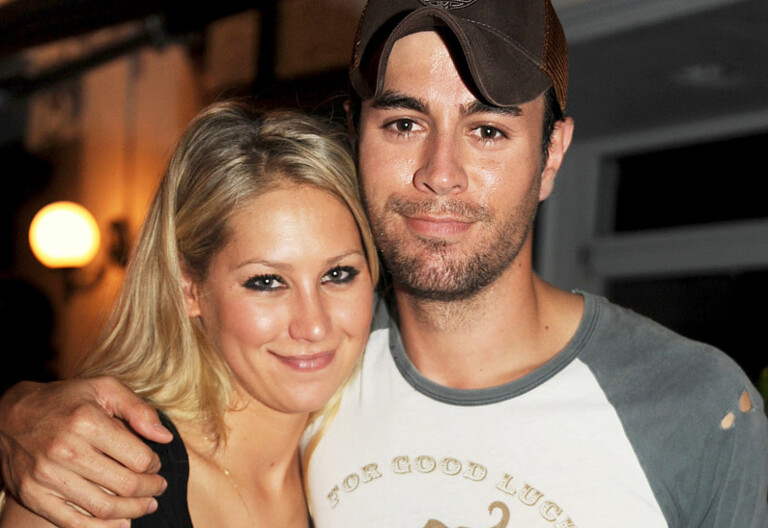 Mashhur otasining xohishiga qarshi chiqqan, 3 farzandli bo‘lsa ham Anna Kurnikovaga uylanmagan Enrike Iglesias 50 yoshda