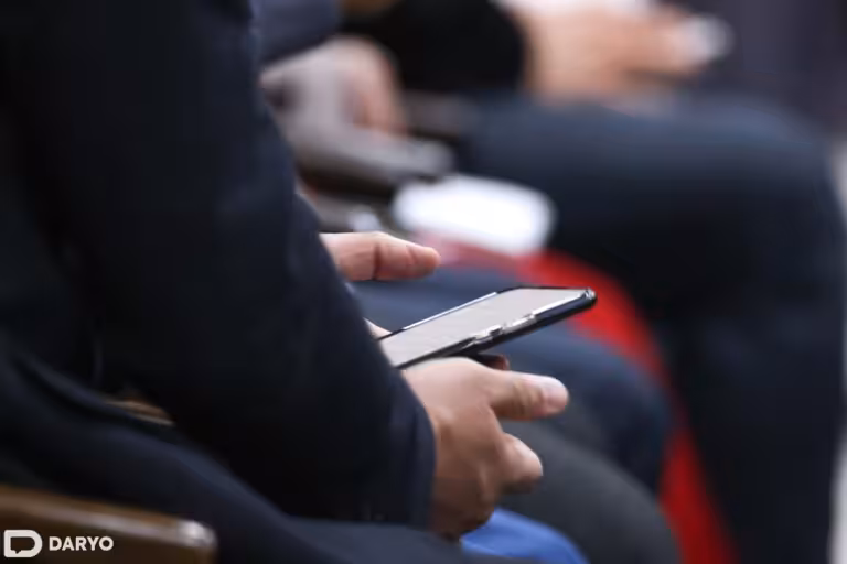 O‘zbekistonda 10 mingdan ortiq obunachiga ega blogerlar reklama orqali daromad topganda soliq to‘laydi