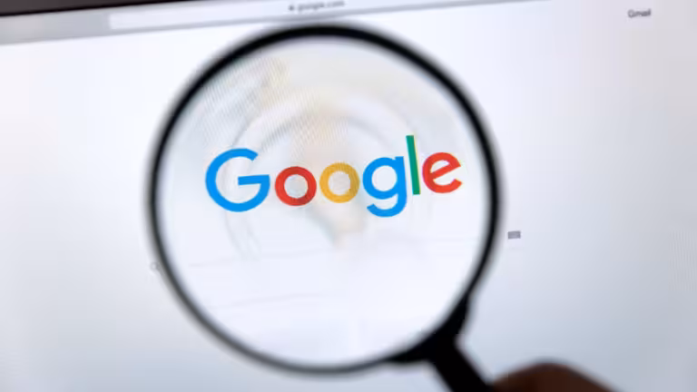 Google 10 yil ichida birinchi marta logotipini yangiladi
