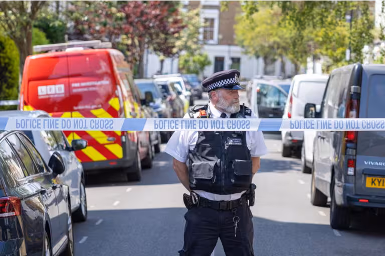 Buyuk Britaniya bosh vazirining uyiga o‘t qo‘yildi