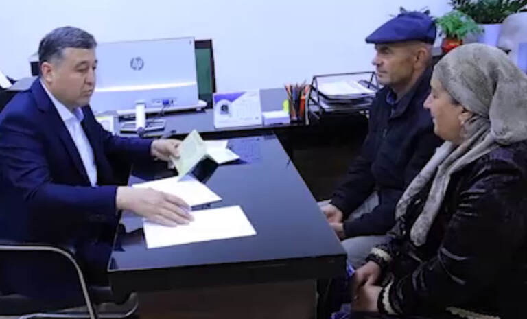 Навоийда аёл ҳужжатларда эркак сифатида қайд этилгани аниқланди