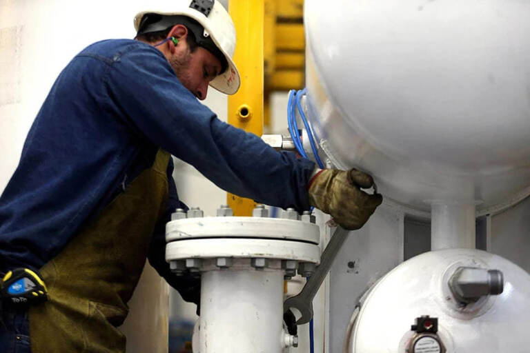 Европа Россиядан қувур орқали газ импортини 25 йил ичида энг паст даражага туширди 