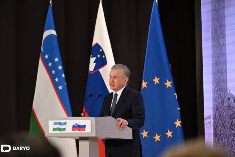Uzbekistan’s President Mirziyoyev participates in joint business forum with Slovenia’s president 