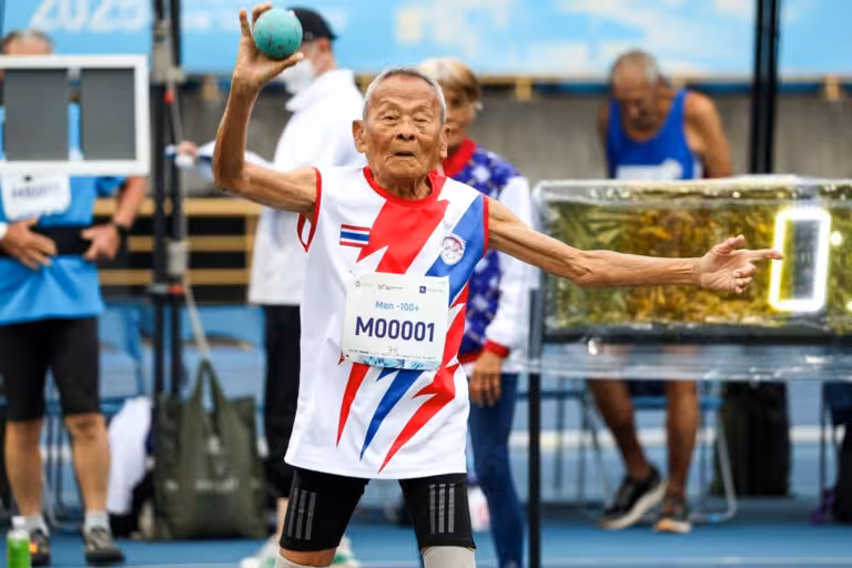 Tailandlik 105 yoshli sportchi musobaqalarda 4 ta oltin medalni qo‘lga kiritdi