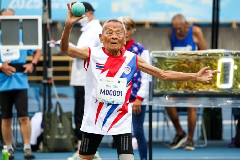 105-летний атлет из Таиланда выиграл 4 золотых медали на соревнованиях