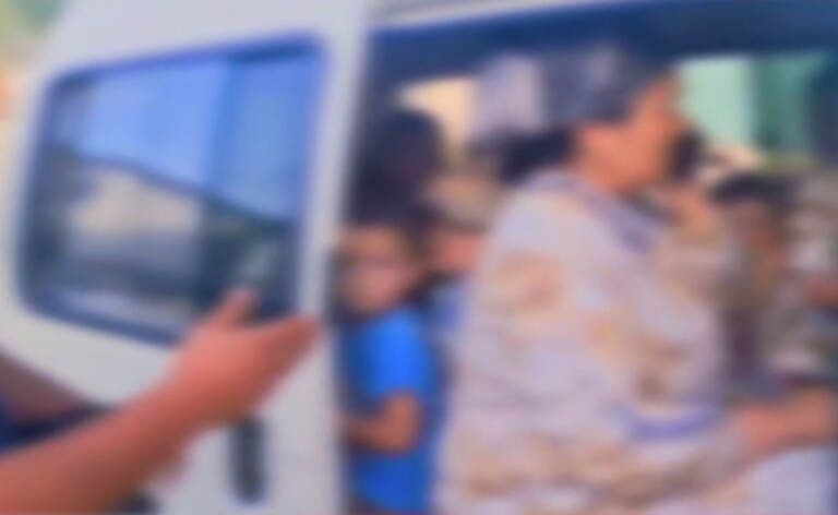 Qashqadaryoda Damas’da 17 bolani olib ketayotgan haydovchiga chora ko‘rildi (video) 