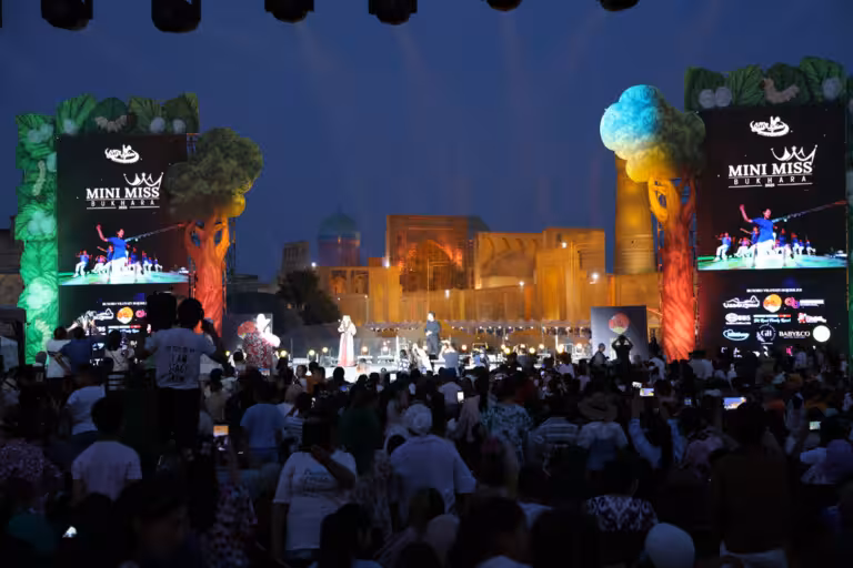 Ipak va ziravorlar festivali: Buxoroda an’ana, san’at va madaniyat uyg‘unligi