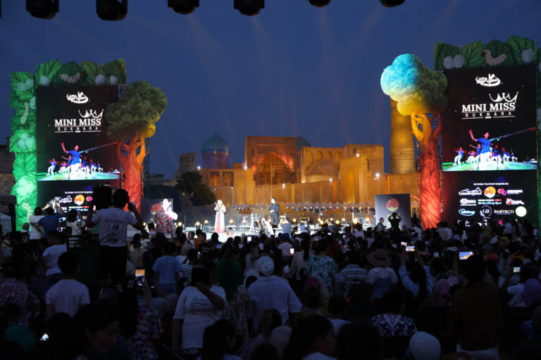Ipak va ziravorlar festivali: Buxoroda an’ana, san’at va madaniyat uyg‘unligi