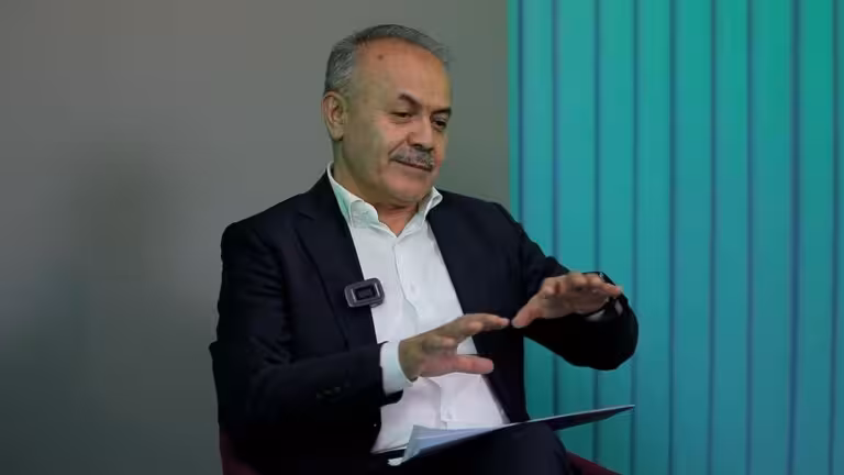 “Taksilarni viloyatlarga qaytargan bilan tirbandlik kamayib qolmaydi”—Abdulla Abduqodirov