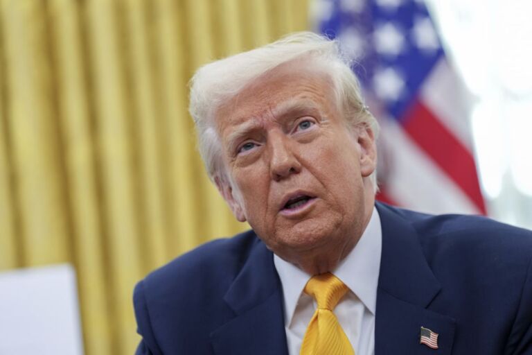 Трамп назвал конфликт между Россией и Украиной войной беспилотников