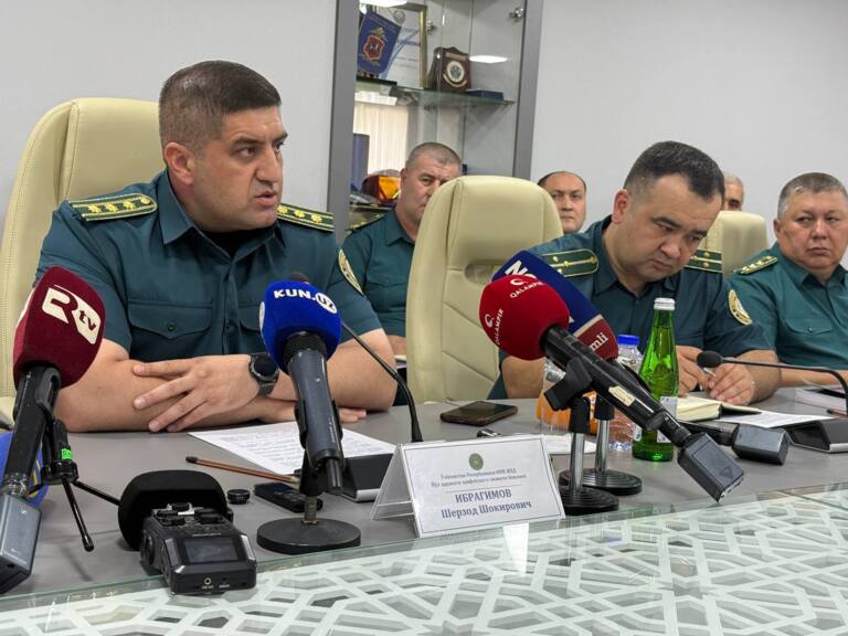 Bolalar o‘limi bilan bog‘liq YTHlarni aniqlashtirishni so‘ragan jurnalistga dakki bergan mansabdor baribir aniq javobdan “qochdi”