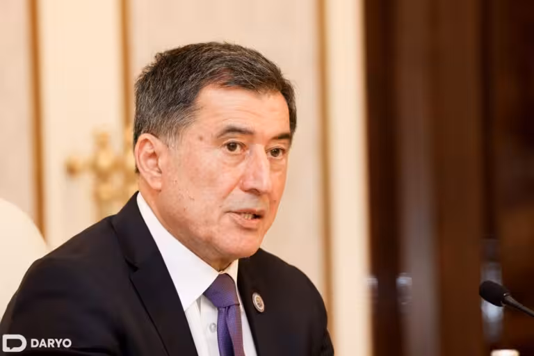 “Sud tizimiga sunʼiy intellektni tezroq joriy etish zarur” — Vladimir Norov