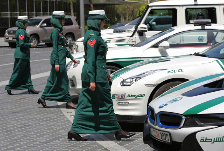 Bugatti Veyron’dan Tesla Cybertruck’kacha: Dubay politsiyasining qimmatbaho xizmat avtomobillari
