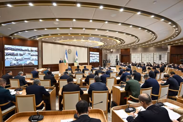 “Go‘sht, sut, parranda go‘shti va tuxum narxi barqaror bo‘lishi shart” — Shavkat Mirziyoyev  