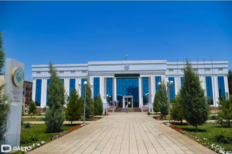 Xalq qabulxonalarining barcha xodimlari ishdan bo‘shatiladi