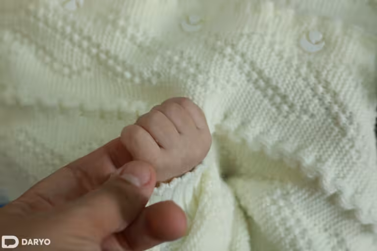 Buxoroda chaqalog‘ini 10 mln so‘mga sotmoqchi bo‘lgan onaga hukm o‘qildi