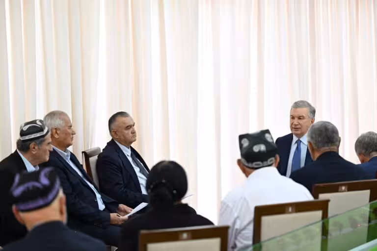 “Parkentga ham istiqlol shabadasi, islohotlar natijasi yetib kelganini ko‘rib, xursand bo‘ldim” — Shavkat Mirziyoyev