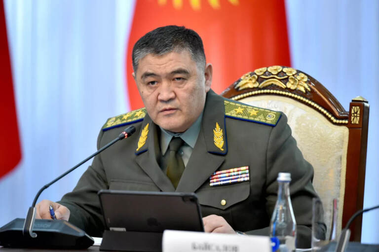 “Qirg‘izistonda uyushgan jinoiy guruhlar yo‘q” — Qamchibek Tashiyev