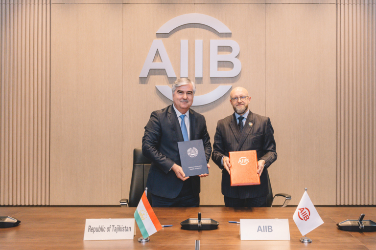 Tajikistan, AIIB sign $2.04mn grant deal for Obigarm–Nurobod road project in first-ever PSW agreement 