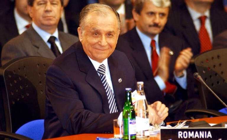 Ruminiyaning sobiq prezidentida o‘pka saratoni aniqlandi
