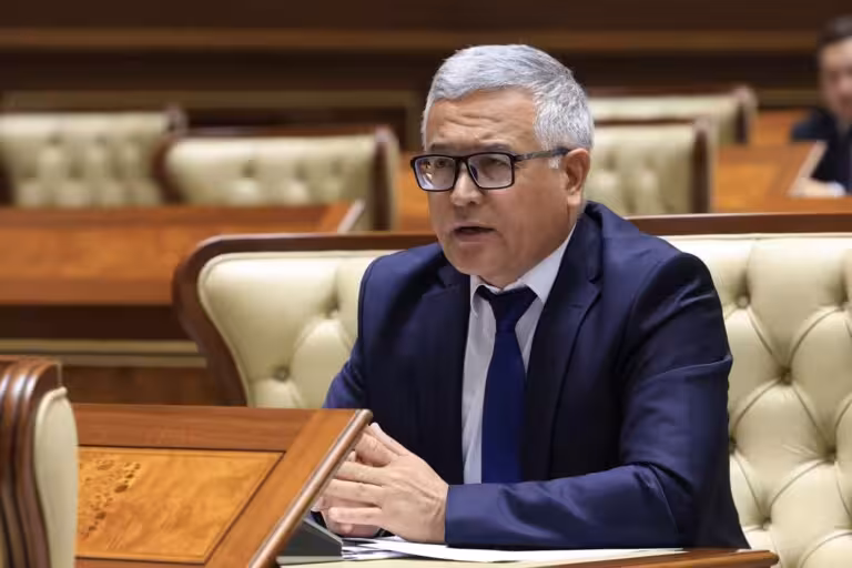 В Узбекистане покупку и продажу жилья планируется перевести в безналичную форму