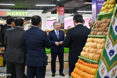 “Xalqimizning xarid qobiliyati, bozor madaniyati oshyapti” — prezident