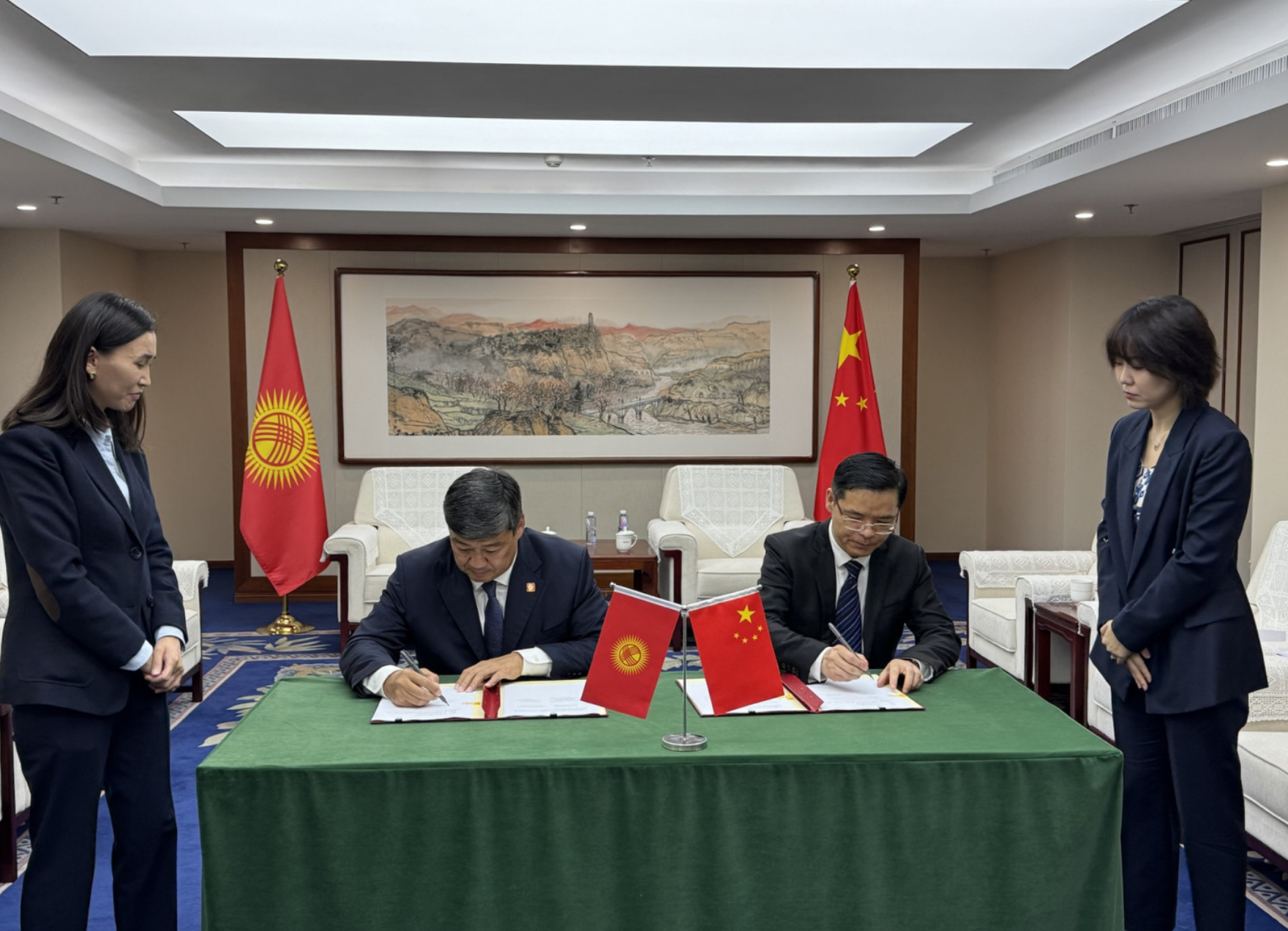 Kyrgyzstan, China sign protocol on building food safety laboratory in Bishkek 