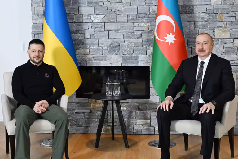 Zelenskiy Rossiya bilan bo‘lgan mojarolar fonida Aliyev bilan suhbatlashdi 