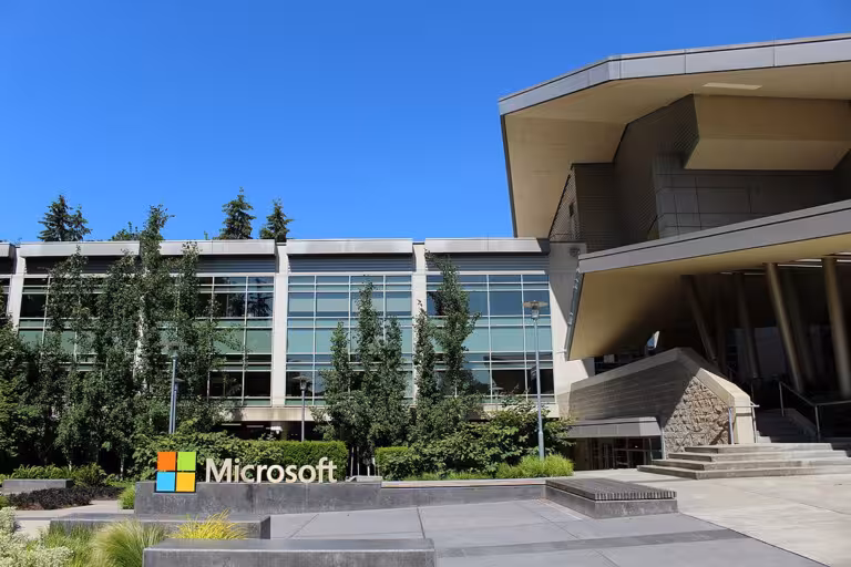 Microsoft 9 mingga yaqin xodimini ishdan bo‘shatdi