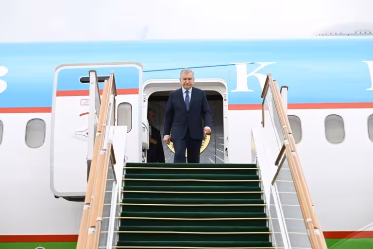 Shavkat Mirziyoyev Fuzuliy shahriga bordi