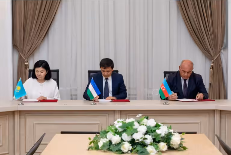 Uzbekistan, Azerbaijan and Kazakhstan establish joint venture for Green Energy Corridor project 