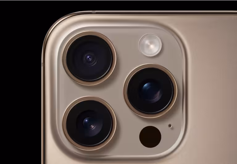 Apple инсон кўзи қандай кўрса, рангларни худди шундай акс эттира оладиган янги камера технологиясини ишлаб чиқмоқда
