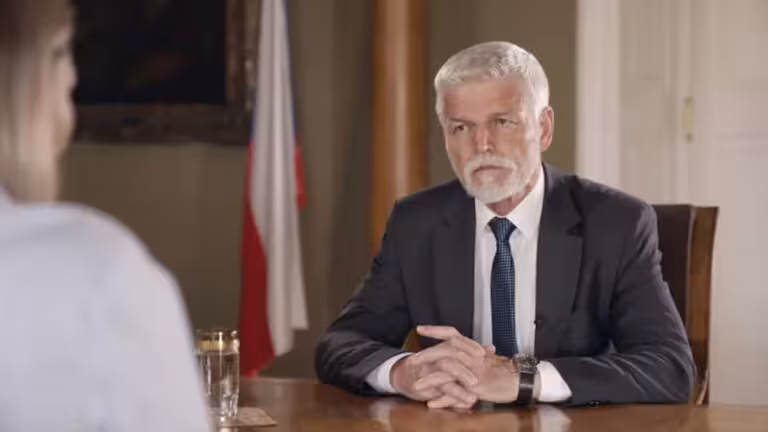 Чехия президенти: “Европа давлатлари Россия билан алоқаларини тиклаши мумкин”