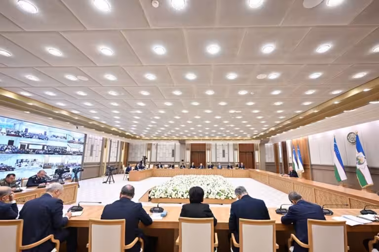 Uzbekistan launches Safe Road program to tackle traffic accidents and improve infrastructure 