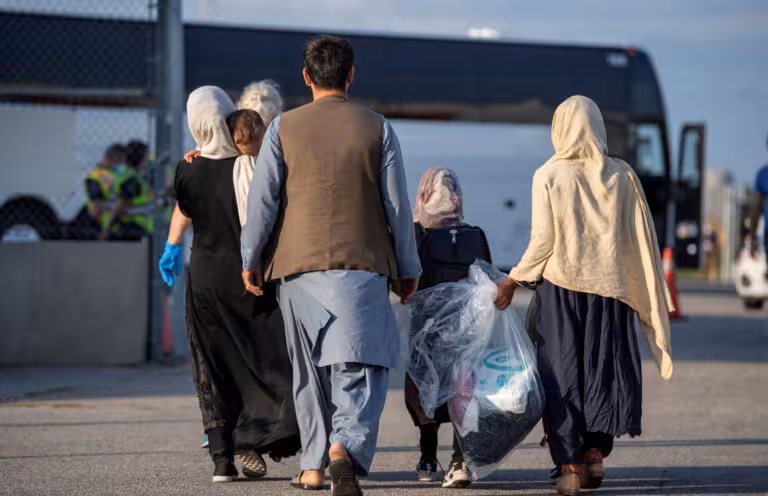 Tajikistan reportedly begins deporting Afghan migrants, sets 15-day deadline  