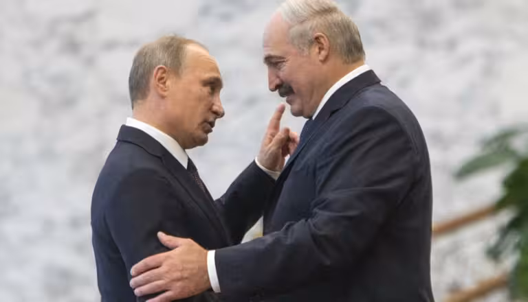 Rossiya va Belarus “an’anaviy qadriyatlarga asoslangan” sun’iy intellekt yaratmoqchi 