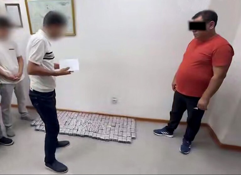 В Ташкенте задержан гражданин, пытавшийся незаконно продать сильнодействующие препараты