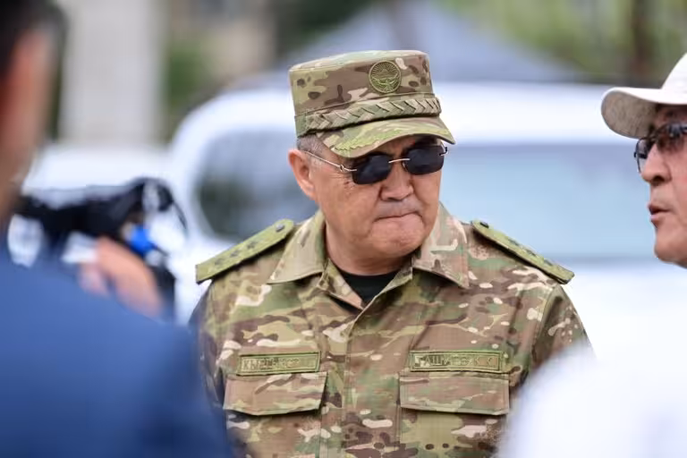 “Биз бунга йўл қўймаймиз” — Қамчибек Ташиев “Дўстлик” постида коррупцияни олдини олиш бўйича топшириқ берди