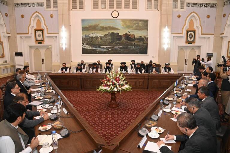 Kobulda transafg‘on temiryo‘li bo‘yicha uch tomonlama bitim imzolandi