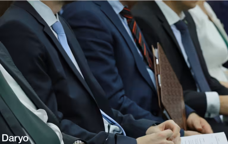 Prezident huzuridagi Xavfsizlik kengashining uch mulozimi ishdan olindi