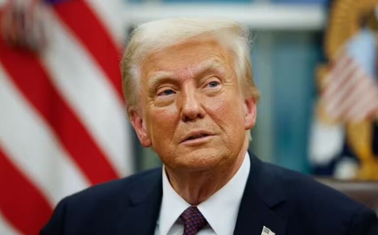 Трамп сократил срок ультиматума для России по Украине до 10–12 дней