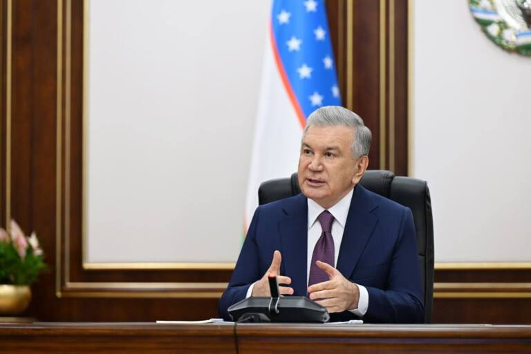 Шавкат Мирзиёев указал на необходимость внедрения цифрового контроля во всех сферах