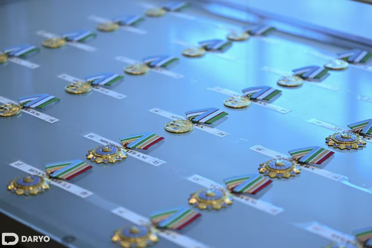 Shavkat Mirziyoyev Awards Orders and Medals to Group of Entrepreneurs