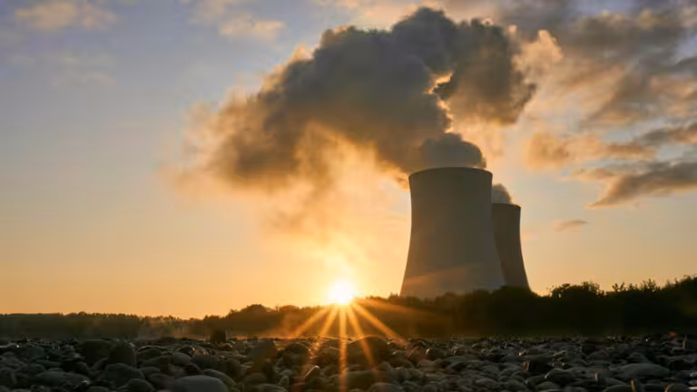 Xitoy Qozog‘istonda ikkita atom elektr stansiyasi quradi